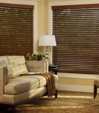 ستارة خشبية (حسب طلب العميل)